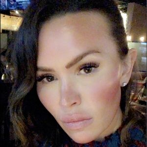 Meet your Posher, Ashton